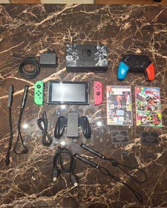 Nintendo Switch Completa di accessori