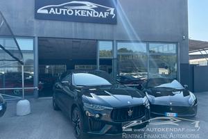 Maserati Levante 3.8 V8 Trofeo 580cv auto - Targa