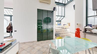 ATTICO CON DOPPIO BOX AUTO IN CENTRO BIELLA!