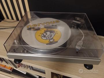 Giradischi stereo technics SL 1200 MK1