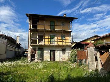 CASA INDIPENDENTE A AGRATE CONTURBIA