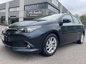 Toyota Auris 1.8 Hybrid*Neopatentati*Unico proprie