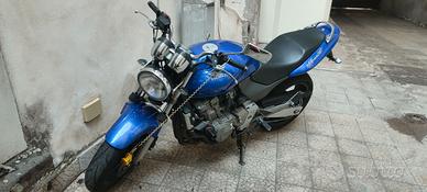 Honda hornet