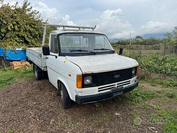 Ford transit iscritto asi