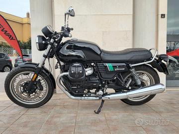 Moto Guzzi V7 III Special