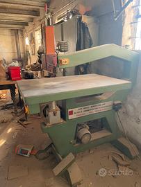 Traforo per legno funzionante, 220 V