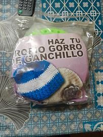 Kit  "Crea il tuo berretto all'uncinetto"