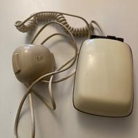 Telefono Showtime 8388 a conchiglia