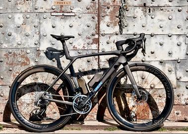 Trek Madone SLR 9 2025