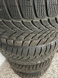 Gomme dunlop winter sport 225 50 17