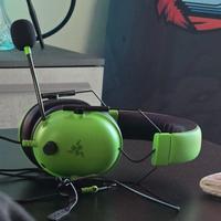 Ps5 versione disco più cuffie razer
