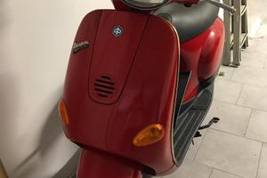Vespa ET4