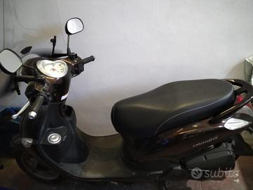 Scooter Yamaha D'elight