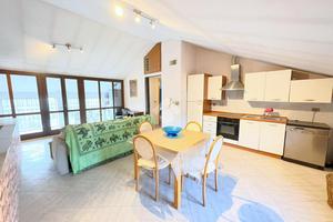 4 LOCALI A SAN FRANCESCO AL CAMPO