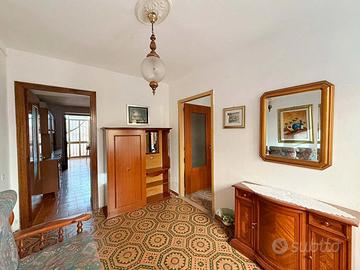 Indipendente con cortile