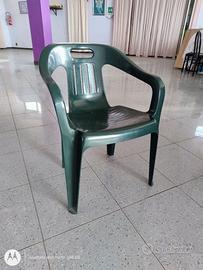 sedie in resina ( 80 pezzi circa )