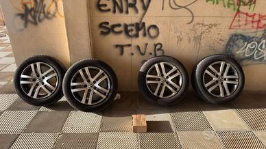 Set 4 Cerchi in Lega Volkswagen 16" (205/55 R16)
