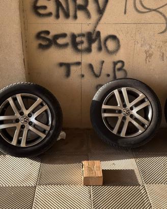 Set 4 Cerchi in Lega Volkswagen 16" (205/55 R16)