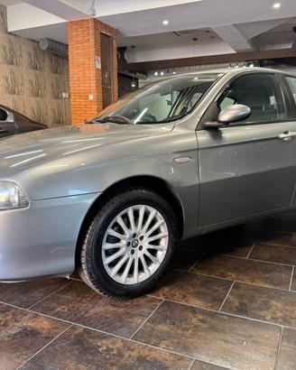 Alfa Romeo 147 1.6 16V TS 5 porte Exclusive