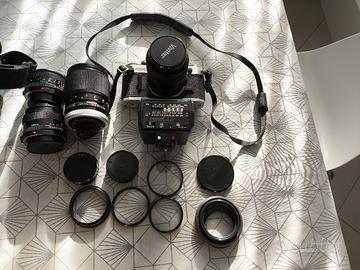 Macchina fotografica Canon AE-1+3 obiettivi +flash