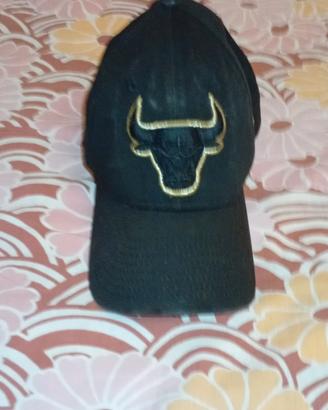 Cappello Chicago Bulls NBA – nero con logo toro or