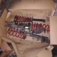 Ammortizzatri originali e molle sportive 147 gta