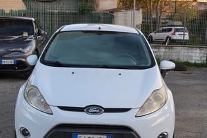 Ford *Fiesta*1.4*tdci*70CV*NEOPATENTATI*5*porte*