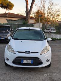 Ford *Fiesta*1.4*tdci*70CV*NEOPATENTATI*5*porte*