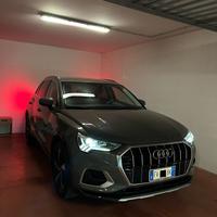 Audi Q3 2.0 35 TDI 150 cv - S-TRONIC - FULL LED