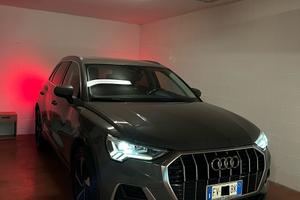 Audi Q3 2.0 35 TDI 150 cv - S-TRONIC - FULL LED