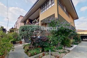 APPARTAMENTO IN VILLA CON BOX DI 44MQ