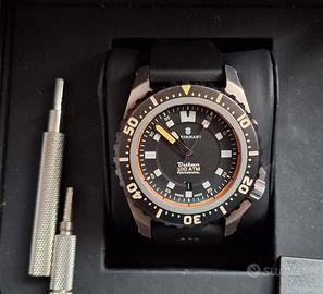 Steinhart  Triton 1000  titanio Diver Sub