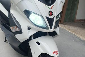 Gilera nexus 300 anno 2010
