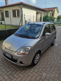 Macchina usata colore grigio