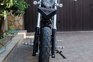 Suzuki Vs 600 Intruder Custom