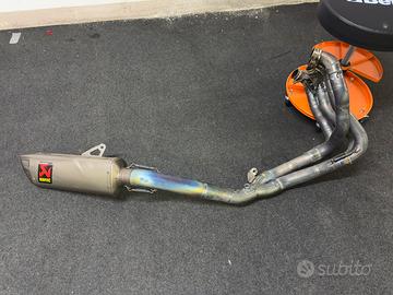 Completo Akrapovič Honda CBR 1000 RR-R 20/23