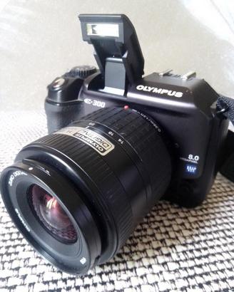 Fotocamera OLYMPUS E-300
