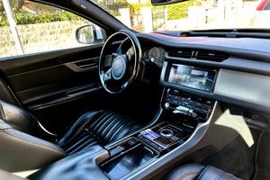 Jaguar xr Porfolio awd  automatico