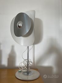 Lampada da tavolo-BREVETTATO Made in Italy- anni70