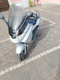 Scooter Piaggio X8 200