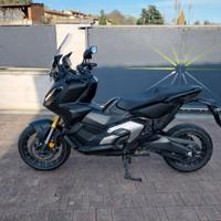 Honda Xadv750 2023