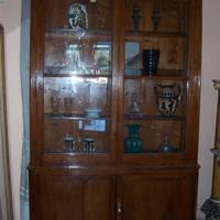 Vetrina libreria in noce antica
