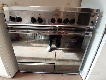 Cucina a gas + piastre elettriche + forno