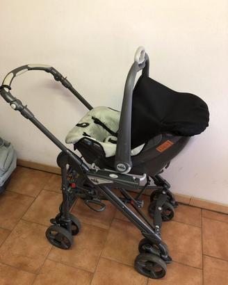 Carrozzina/passeggino Trio