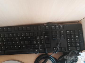 Tastiera USB Nera Layout Full 