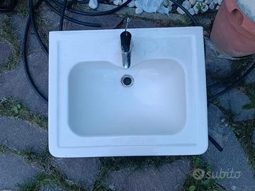 lavandino pozzi ginori con miscelatore 