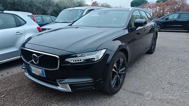 Volvo V90 cross country