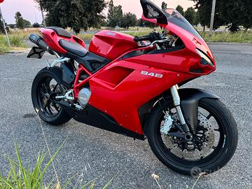 Dicati 848 Desmo service Ducati Appia