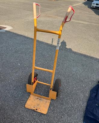 Carrello Portapacchi Robusto in Acciaio