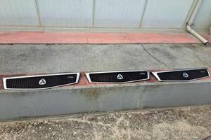 GRIGLIA MASCHERINA ANTERIORE Y10